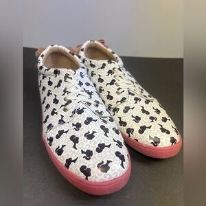 Monkey‎ Feet- Barbie Theme w/bows- Size:42, Womens- Pre-Owned